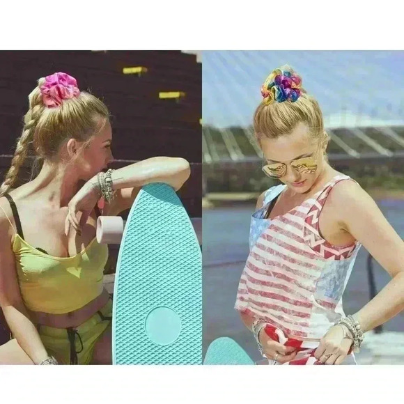 5 Pieces Shiny Metallic Scrunchies Hair Scrunchies Elastic Hair Ties - Picture 5 of 7